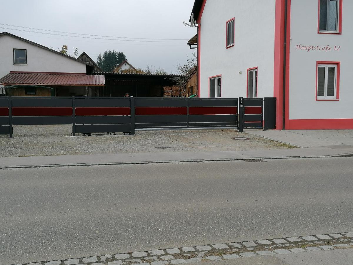 Obergessertshausen Ferienwohnung Rosa المظهر الخارجي الصورة