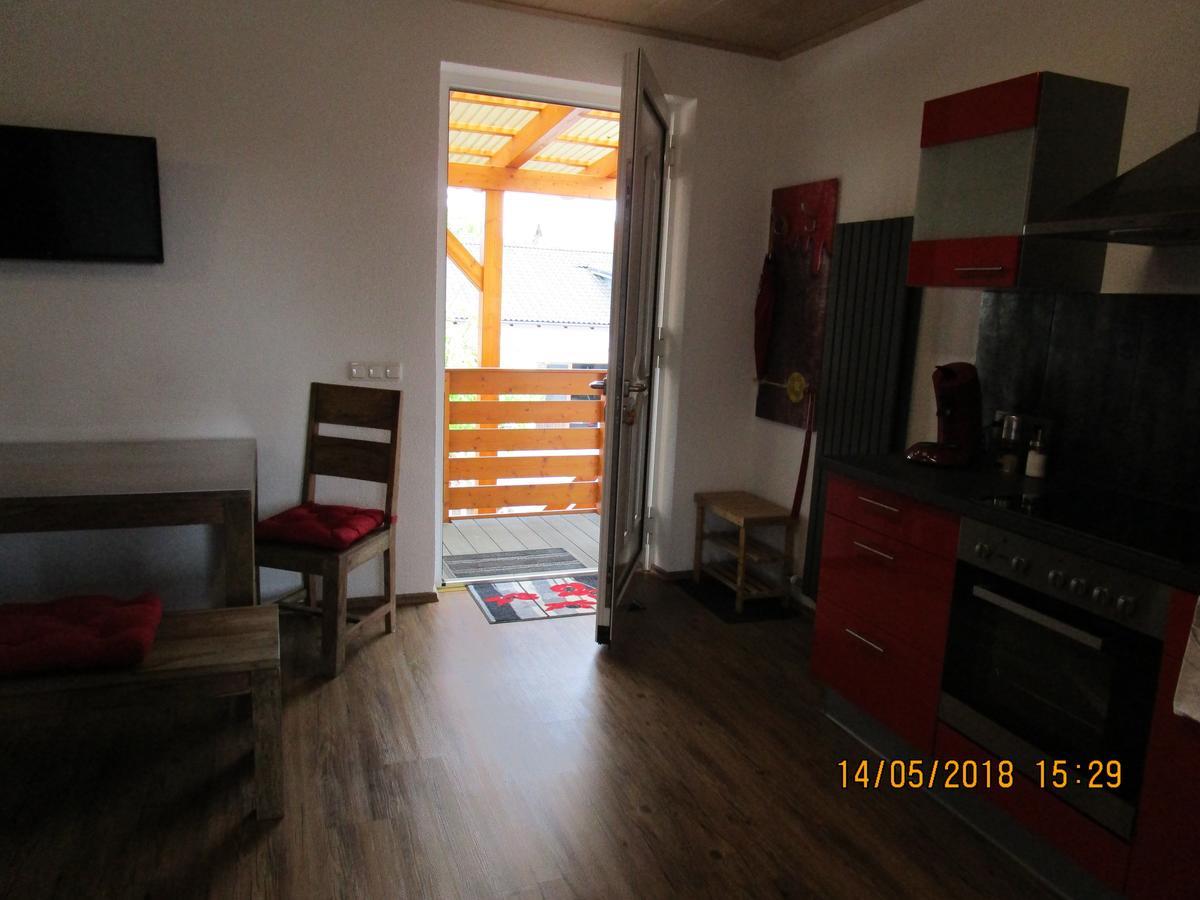 Obergessertshausen Ferienwohnung Rosa المظهر الخارجي الصورة