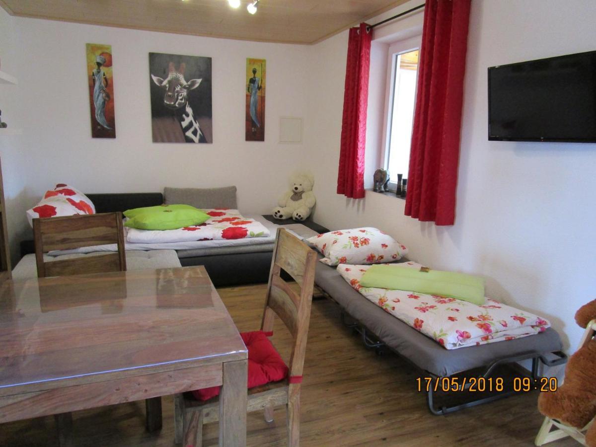 Obergessertshausen Ferienwohnung Rosa المظهر الخارجي الصورة