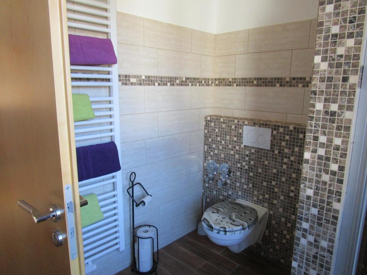 Obergessertshausen Ferienwohnung Rosa المظهر الخارجي الصورة